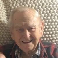 Dean Kasper's Instagram, Twitter & Facebook