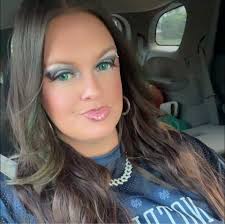 Alicia Marks (@alicia.marks.16) • Facebook