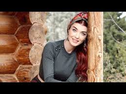 She is married to mert kılıç since 2013. Burclara Gore Aslihan Guner In Fotograflari Istek Video Youtube