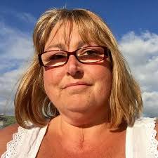 Woman died after three 999 calls for an ambulance