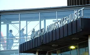Arbeidsgiverforeningen spekter skriver i en pressemelding at de tar regjeringens avgjørelse om tvungen lønnsnemnd til etterretning. Helse Bodo Naermere Tvungen Lonnsnemnd Ved Sykehusene