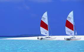 Beach In Blue Beach Wallpaper Boat Wallpaper Maldives Wallpaper