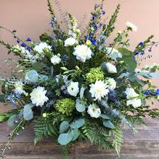 Aug 20, 2021 · browse our selection of funeral flowers flowers at florist one. Blue And White Funeral Flower Arrangement Fa8573 200 00