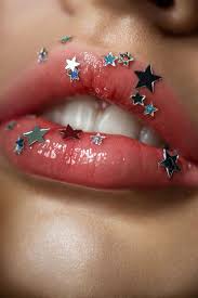 She will want her way and her way only. Aesthetic Black Lips Wallpaper Largest Wallpaper Portal
