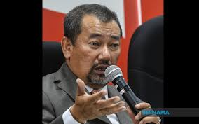 He started his career as an internal. Bernama Fgv Looks To Traditional Markets For Cpo Demand Azhar