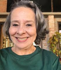 2 de janeiro é aniversário da Débora Sanchez Duke, conhecida por Débora  Duarte é uma atriz, nasceu no dia 2 de janeiro de 1950.