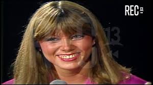 Raquel eliana argandoña de la fuente (december 5, 1957 in santiago de chile) is a chilean former beauty pageant contestant, tv presenter, actress mayor of pelarco. Seleccionesrec Raquel Argandona En Nuestra Hora 1980 Youtube