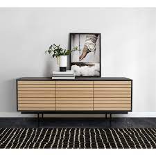 Le bois clair d'apparence immaculée s'assortit parfaitement au cuir pour une alliance simple qui s'approche de la. Stripe Buffet Design En Bois Et Metal Drawer