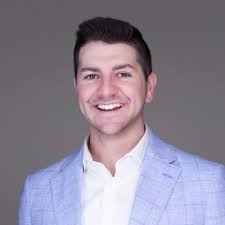 Excited to have been awarded both the “Directors Hustle Award” & “Top  Spread Growth” awards.