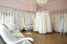 Ab sofort auch curvy bzw. Second Hand Vintage Und Neue Brautkleider Alice Eve Brautkleider Neu Und Second Hand