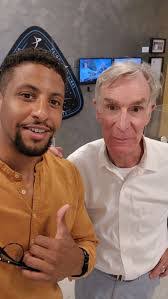 Demetrius Snell's Instagram, Twitter & Facebook