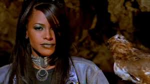 Did anyone notice that the "Helluvit" video was shot in the same room that  they used for the BATMOBILE in the BATMAN: The Dark Knight trilogy? PRETTY  FREAKIN COOL, RIGHT?!