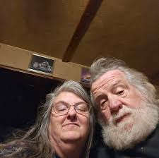 What movie features characters discussing a winter storm called thundersnow?