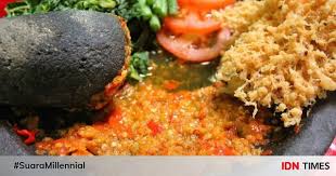 Yuk belajar membuat sambal enak. Resep Sambal Bawang Yang Gurih Dan Pedasnya Bikin Ketagihan