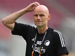 Staale solbakken ist der vater von markus solbakken (hamarkameratene). Stale Solbakken Fotball Solbakken Ferdig Som Fck Trener Kobles Til Norge Jobben
