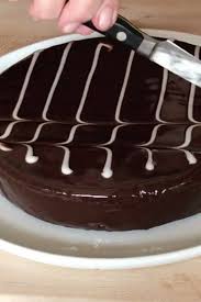 Steal Ina Garten S Ingenious Cake Decorating Hack For A Gorgeous Chevron Design Cake Decorating Tips Easy Cake Decorating Ina Garten Chocolate Cake