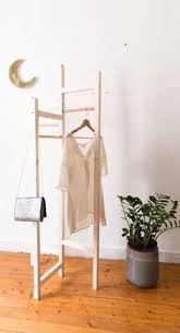 Tuto Fabriquez Un Portant A Vetements Hyper Tendance Pour 20 Euros Tasseau Bois 18h39 Meuble A Fabriquer Soi Meme