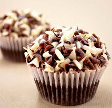 Chocolate Cupcakes Cupcake Ideas Part 3 Chocolate Cupcakes Chocolate Design Sweet Treats