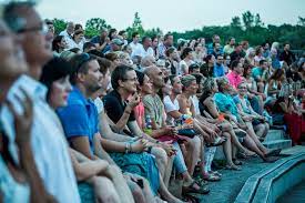 Letní shakespearovské slavnosti jsou zřejmě nejznámějším divadelním festivalem u nás. Letni Shakespearovske Slavnosti Zacaly Ostrava