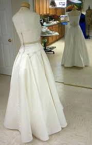 5 Point Ballroom Bustle This Gown Actually Has A Chapel Train It Looks Like They Used Wedding Dress Bustle Wedding Dress Train Bustle Wedding Gown Bustle