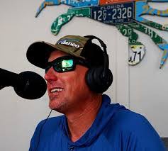 Evan Snow's Instagram, Twitter & Facebook