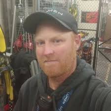 Daniel Scheeler (@DNLSHLR)