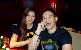 Agnes baik, cantik dan punya karya. Dulunya Pacari Agnes Monica Rezky Aditya Ikuti Jejak Denny Sumargo Dengan Lamar Kekasih Cantik