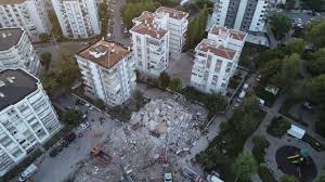 İzmir'in urla ilçesi açıklarında gerçekleşen deprem çevre ilçelerde de hissedildi. Tum Dunyada 2020 De 6 5 Buyuklugunun Uzerinde Tam 22 Deprem Yasandi En Cok Can Kaybi Ise Turkiye De
