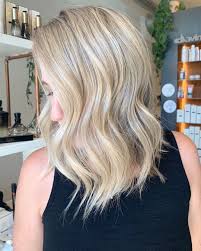 My everyday hairstyle with long hair. 7 Trendy Light Blonde Hairstyles Blonde Hair Color Ideas 2021