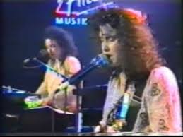 Lisa coleman was born on august 17, 1960 in los angeles, california, usa. Lisa Coleman Wendy Lisa The Big Goodbye The Life Youtube