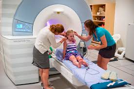 Ct scans are sometimes referred to as cat scans or computed tomography scans. Imbasan Ct Otak Kanak Kanak Apa Yang Ditunjukkan Dan Bagaimana Imbasan Ct Dilakukan Terutamanya Untuk Bayi Baru Lahir