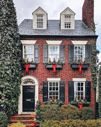 Brick House At Christmas In 2020 Brick Exterior House Red Brick House Exterior Red Brick Exteriors
