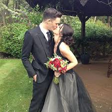 But it's not just celebrities who love vera, a few socialites and political children do, too. 10 Celebrities Who Wore Vera Wang On Their Wedding Day