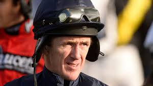 Horse racing news: AP McCoy rides Dewala to victory at Catterick