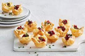 Quick Chicken Cranberry And Brie Canapes Recipe Finger Foods Easy Christmas Finger Foods Food