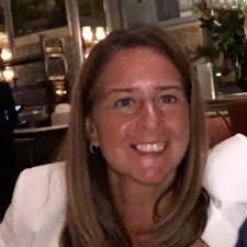 Alison Black (@AlisonB25137641)