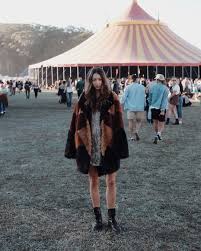 How Influencers Did Splendour In The Grass The Best Fashion Looks Splendour In The Grass Winter Festival Fashion Influencers Fashion