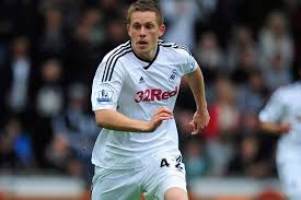 The talismanic midfielder began his career in reading before enjoying a season in germany and then returning to swansea. Gylfi Sigurdsson On Swansea City Gylfi Sigurdsson Swansea City World Football