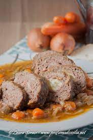 Le polpette di carne sono una ricetta realizzata con ingredienti semplici ma molto saporiti, è un ottimo secondo piatto che piace anche ai bambini. Polpettone Di Carne Con Verdure In Umido Profumo Di Sicilia