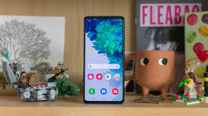 The official changelog mentions support for android 11 and one ui 3.0, the ability to set album art and playlist images, and bug fixes. Samsung Galaxy S20 Fe Review New Galaxy S20 Is Fan Tastic Expert Reviews