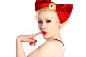 Miss Dolly Rose in Snippets Magazine Issue 16