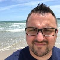 20+ "Helmkamp" profiles