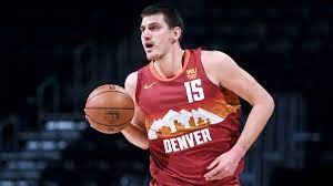 Además jokic entra en la historia como la opción de draft más baja (41 en 2014) que gana el premio. Nikola Jokic Taking Game To Another Level This Season Nba Com