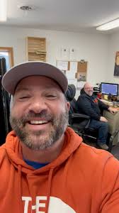 Dommy and cows. #dadjokes #jokesonyou #jokesfordays