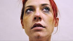 Heather Saul's Instagram, Twitter & Facebook