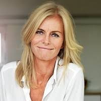 6500+ "Cia" profiles