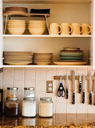 Most classic kitchen knives maintain a blade angle between 40 and 45 degrees (a bilateral 20 to 22.5 degree shoulder, from cutting edge); Pro Chefs Talk About Home Kitchen Design Hgtv