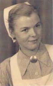 Donna Robards's Instagram, Twitter & Facebook