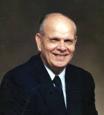 Mark Riggs's Instagram, Twitter & Facebook