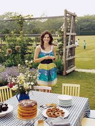 What's a party without food? 8 Summer Dinner Party Outfits 2021 To Ensure You Re Hostess With The Mostess Vogue